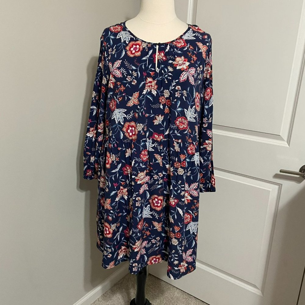 Old Navy Blue Floral Keyhole Swing Dress